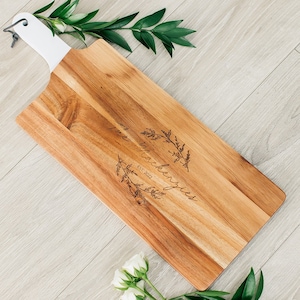 Wreath Last Name cursive Personalized Wooden Cutting & Serving Board,personalized wood cutting board, serving board,personalized gift, x-mas