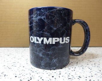 Vintage OLYMPUS Camera Co. koffiemok blauw marmeren OM fotografe cadeaubeker