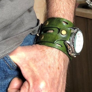 Reloj de pulsera Correa de reloj de cuero simple y brutal con puño Pulsera de reloj de cuero para hombre Correa de reloj Puño Steampunk