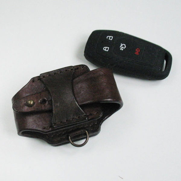 Сustom leather belt car key holster Leather smart car key case  smart car key fob cover Minimalist style Leather smart car key holder