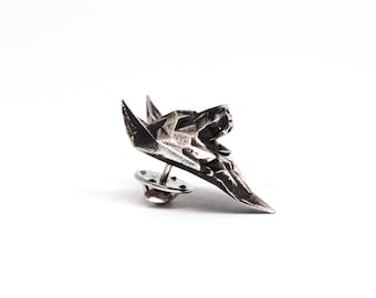 SPILLA LUPO - Spilla a forma di lupo geometrico in argento sterling 925 massiccio - Spilla da bavero a forma di testa di lupo - Regalo per amanti dei lupi - Accessorio da sposo per uomo - Distintivo da bavero - VvILK