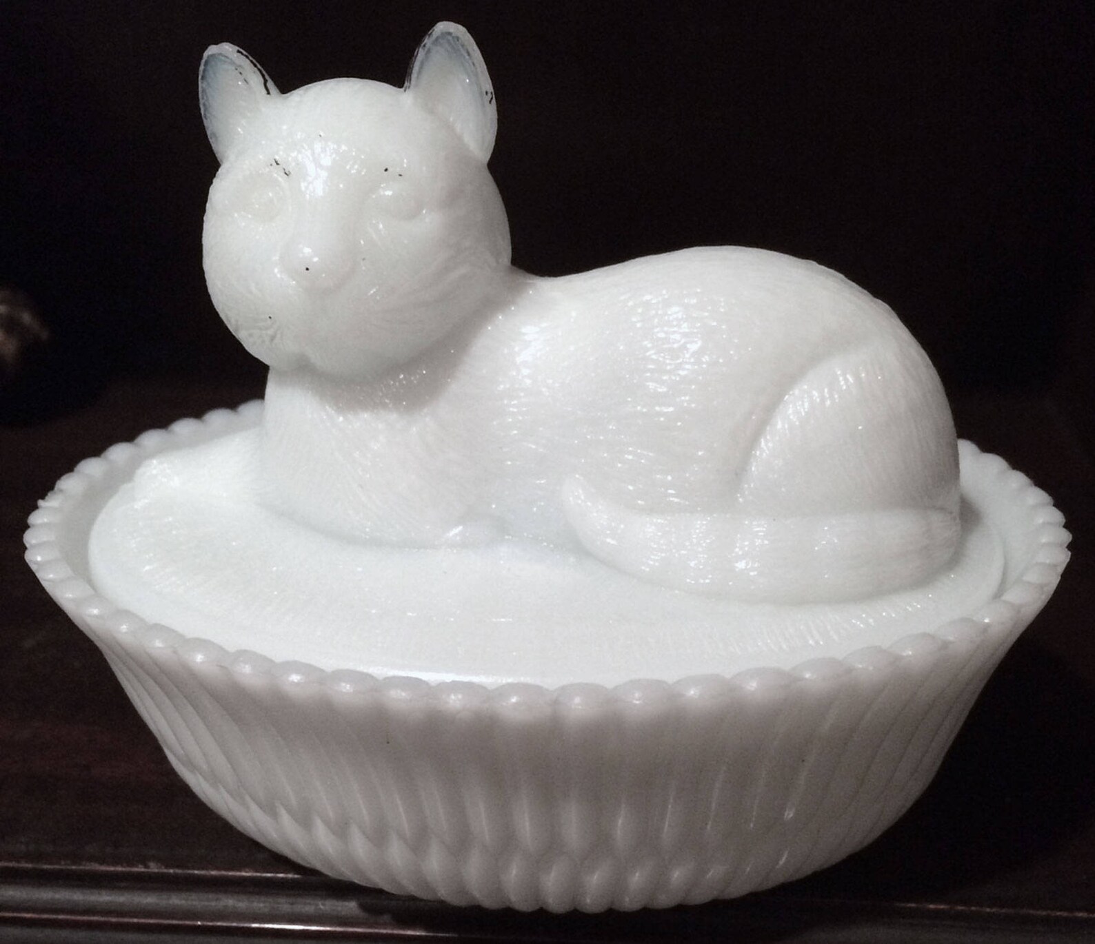 McKee White Milk Glass Cat Covered Dish McKee markTop Lid and Etsy