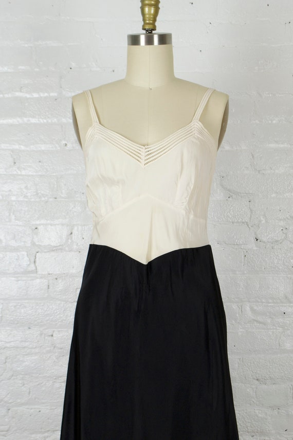 1950s lingerie dress slip . black and white pin up li… Gem