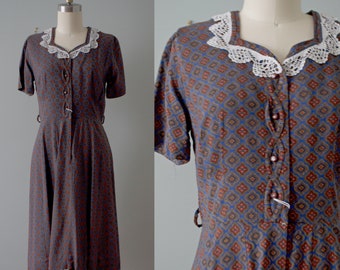 1950s Ann Taylor dress . 50s house dress . small medium