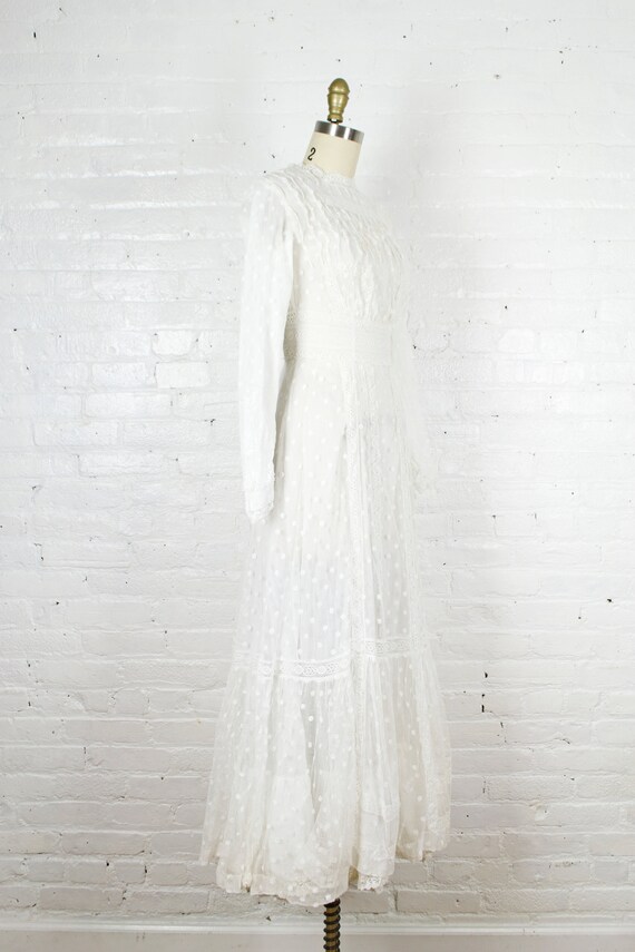 1900s Edwardian white lace cotton lawn tea dress . Vi… Gem
