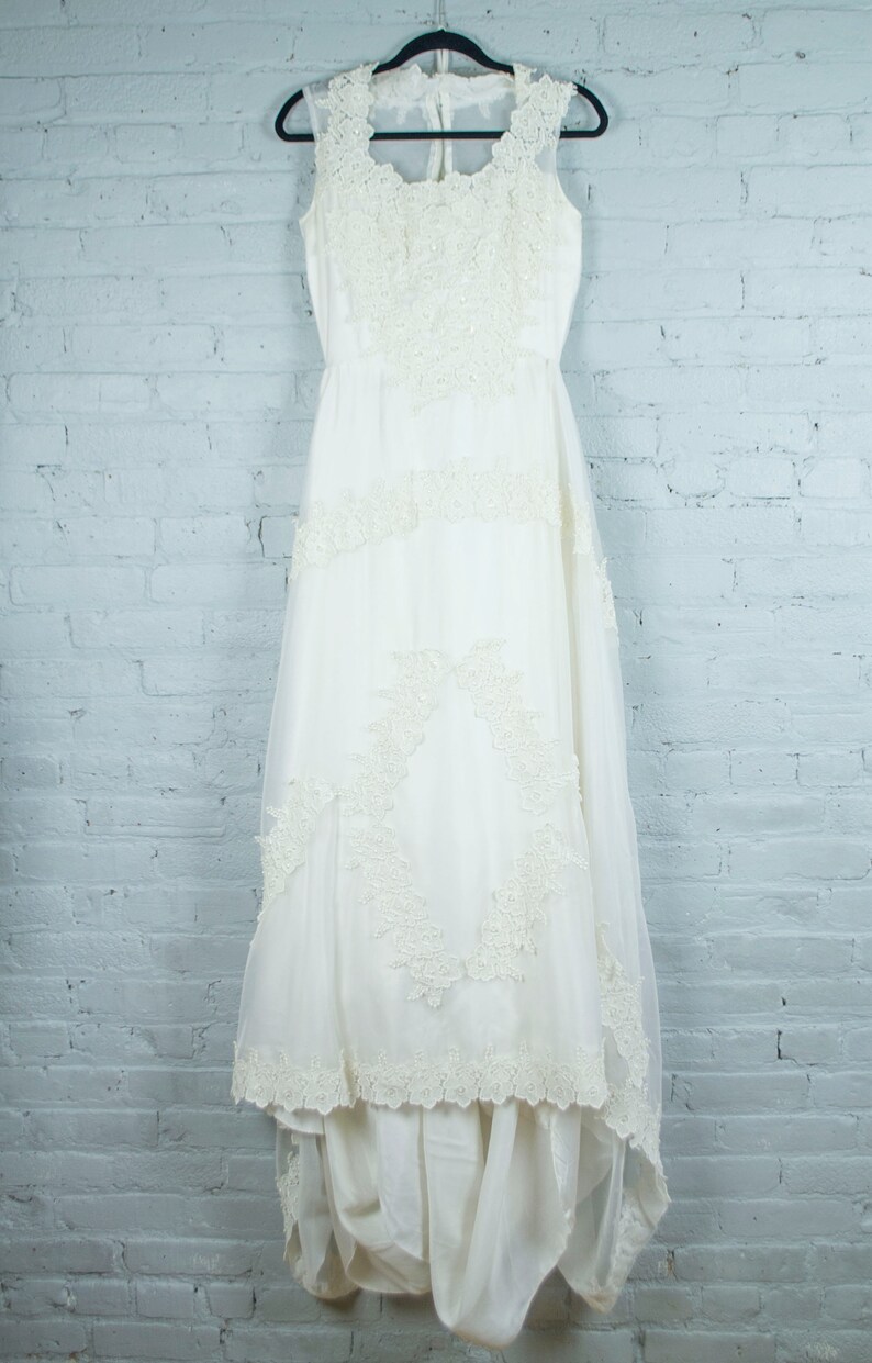 1980s vintage sleeveless chiffon wedding dress with floral lace applique and long train medium to large