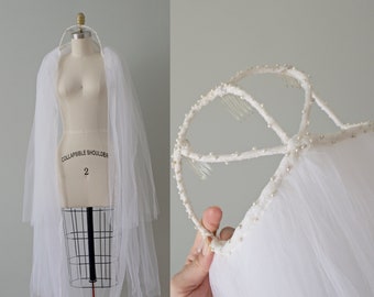 1970s long tulle wedding veil with lace and cage bridal cap