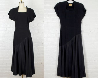 1940s black evening gown . Vintage 40s long cocktail party dress . medium