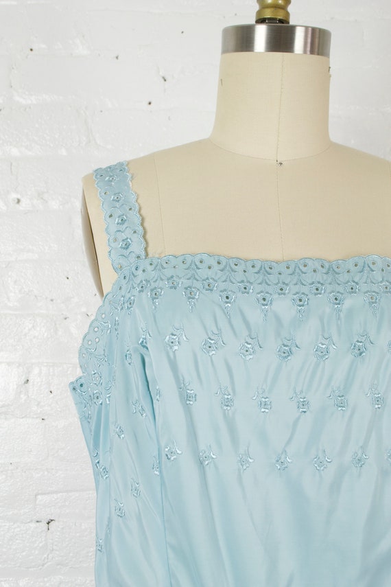 1950s nylon eyelet lace dress slip . vintage  pow… - image 8