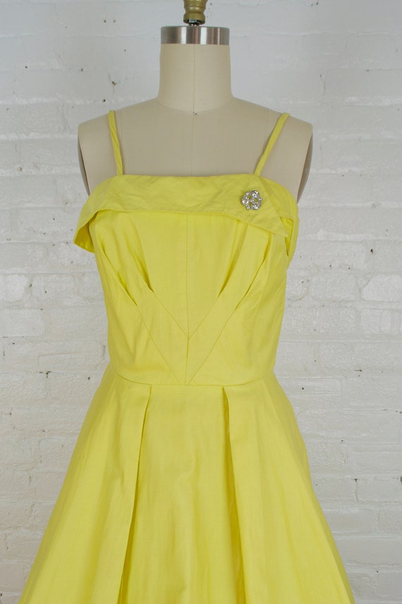 1950s canary yellow polished cotton sundress . 50… - image 6