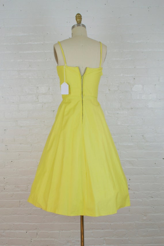1950s canary yellow polished cotton sundress . 50… - image 5