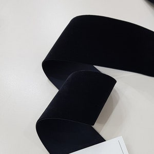 Zwart elastisch fluwelen lint op maat gesneden, breed fluwelen lint zwart, fluwelen stoffen lint cadeaustrik, haarlint fluweel, fluwelen rand HDS004