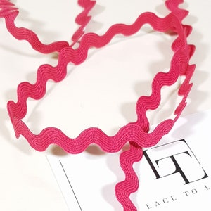 Nastro rick rack rosa, 1,4 cm/0,55 pollici di larghezza, nastro rick rac a coste rosa, venduto tagliato su misura, ST1064