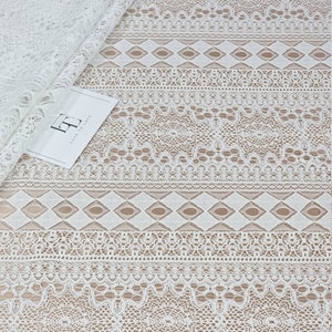 Ivory geometrische Spitzenstoff, französische Spitze, Alencon-Spitze, Brautkleidspitze Hochzeits-Spitze Strumpfbandspitze Dessous-Spitze LN8501