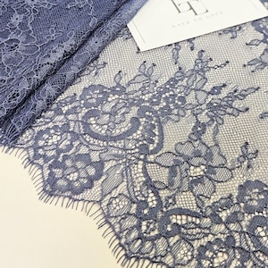 Delicado adorno de encaje gris, adorno de encaje francés Chantilly, cinta de encaje de decoración de mercería estrecha gris vendida cortada a medida, LMT8001