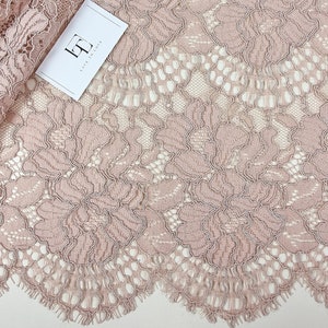 Tecido de renda rosa claro vendido por metro, Renda bordada, Renda francesa, Renda lingerie, Renda Alencon LL62627