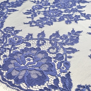 Tessuto di pizzo Chantilly blu royal tagliato su misura, tessuto di pizzo da sposa francese, pizzo per abito da sera L91037