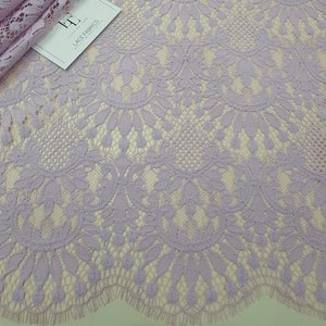 Tissu dentelle lilas clair Lace To Love, dentelle française, dentelle brodée, dentelle de mariage dentelle de mariée robe de soirée dentelle dentelle d'Alençon LL18001