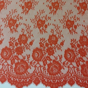 Rode kantstof, Franse Chantilly-kantdoek, kantmateriaal bruidssluier, avondjurkkant, lingeriekant met geschulpte wimper, L6327