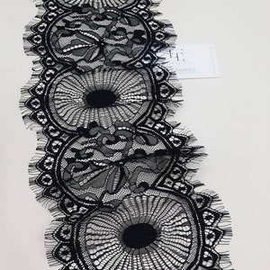 Zwarte kanten rand, Chantilly kant, Frans kant, bruiloft kant, geschulpte kant Wimper kant Floral Lace Lingerie Lace op maat gesneden BJL9001