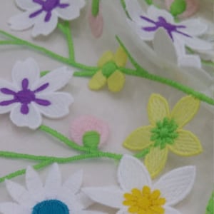 3D multicolor Blumen gestickt auf unsichtbare Illusion Tüll Stoff, Braut Hochzeit Spitzenstoff, Abendkleid Rock Stoff, N20207