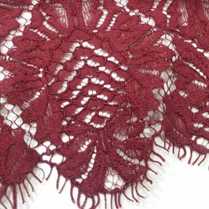 Tessuto in pizzo bordeaux, pizzo francese, pizzo ricamato, pizzo rosso, pizzo da sposa, pizzo per abiti da sera, pizzo per lingerie, pizzo Alencon LL98401