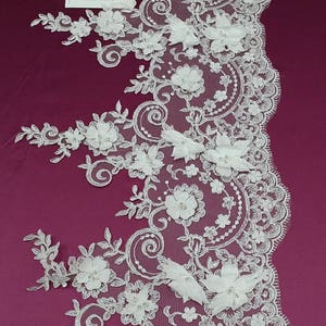 VENTE fleurs 3D dentelle ivoire perlée, garniture dentelle paillettes, dentelle perlée, garniture dentelle Français dentelle de mariée, dentelle de mariage, dentelle blanche EEV2091