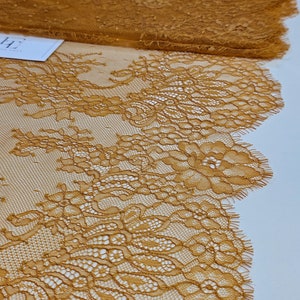 Mosterdbruine delicate kantversiering, Franse chantilly-wimperkant, smal fourniturendecoratie kantlint op maat geknipt, LMT1001