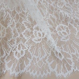 VERKOOP Ivoorkant op maat gesneden, Franse Chantilly Lace geborduurde wimperkant, bruidskant, witte kant, sluierkant, lingeriekant WD6003