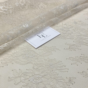 Tissu de dentelle beige grisâtre, tissu de dentelle de nylon de Chantilly française beige clair, matériel de dentelle de voile de mariage de mariée, vendu par yard, WD2004