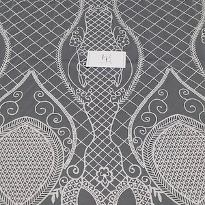 ホワイトレース生地、抽象刺繍レース、フランスのウェディングドレスレース、ブライダルガウンベールレース、ランジェリーレース、アランソンレース、EVS132C