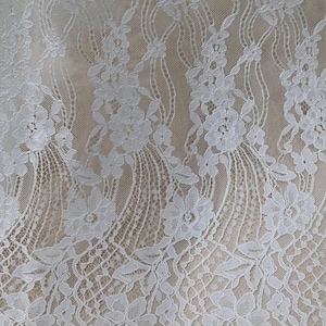 Tissu dentelle blanc cassé, dentelle française, dentelle de cils brodée, dentelle de mariée, dentelle blanche, dentelle de voile, dentelle de lingerie dentelle de Chantilly L69204