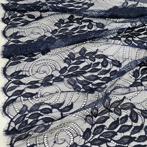 Tessuto in pizzo Chantilly nero con blu tagliato su misura, tessuto in pizzo da sposa francese, pizzo per abito da sera, LN6801