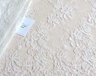 Light ivory Chantilly lace fabric with cord, French bridal wedding lace, eyelash veil lace, scalloped floral lace, sold by the yard, EVS207C