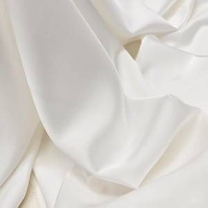 Tessuto di raso duchessa bianco tagliato su misura, tessuto da sposa avorio chiaro, tessuto per gonne, tessuto per abiti da sposa LSW7001