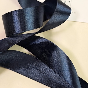 1 inch breed donkerblauw glanzend decoratielint, op maat gesneden, fournituren met satijnen afwerking, V025