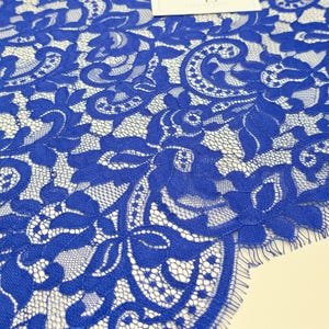 Tissu bleu roi en dentelle pour cils, dentelle de mariée chantilly française en nylon, vendu par mètre, EVS100V