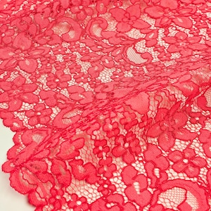Tessuto in pizzo rosso rosa tagliato su misura, pizzo francese, pizzo da sposa ricamato, pizzo per abiti da sera, pizzo per lingerie, pizzo Alencon, L71916
