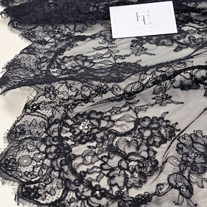 Tecido de renda Chantilly preta com cordão, renda francesa para casamento, renda para véu de cílios, renda floral recortada, vendido por metro, EVS081C