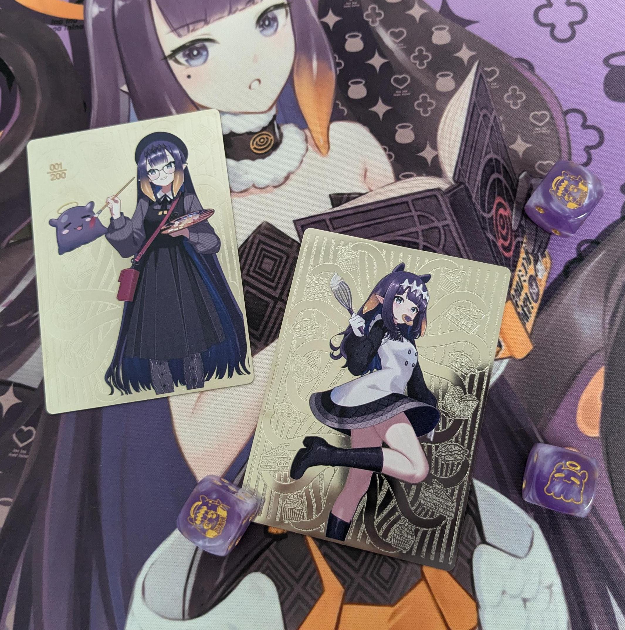 Ina Field Center & Dice Set - Ina'nis Ninomae Silver Card