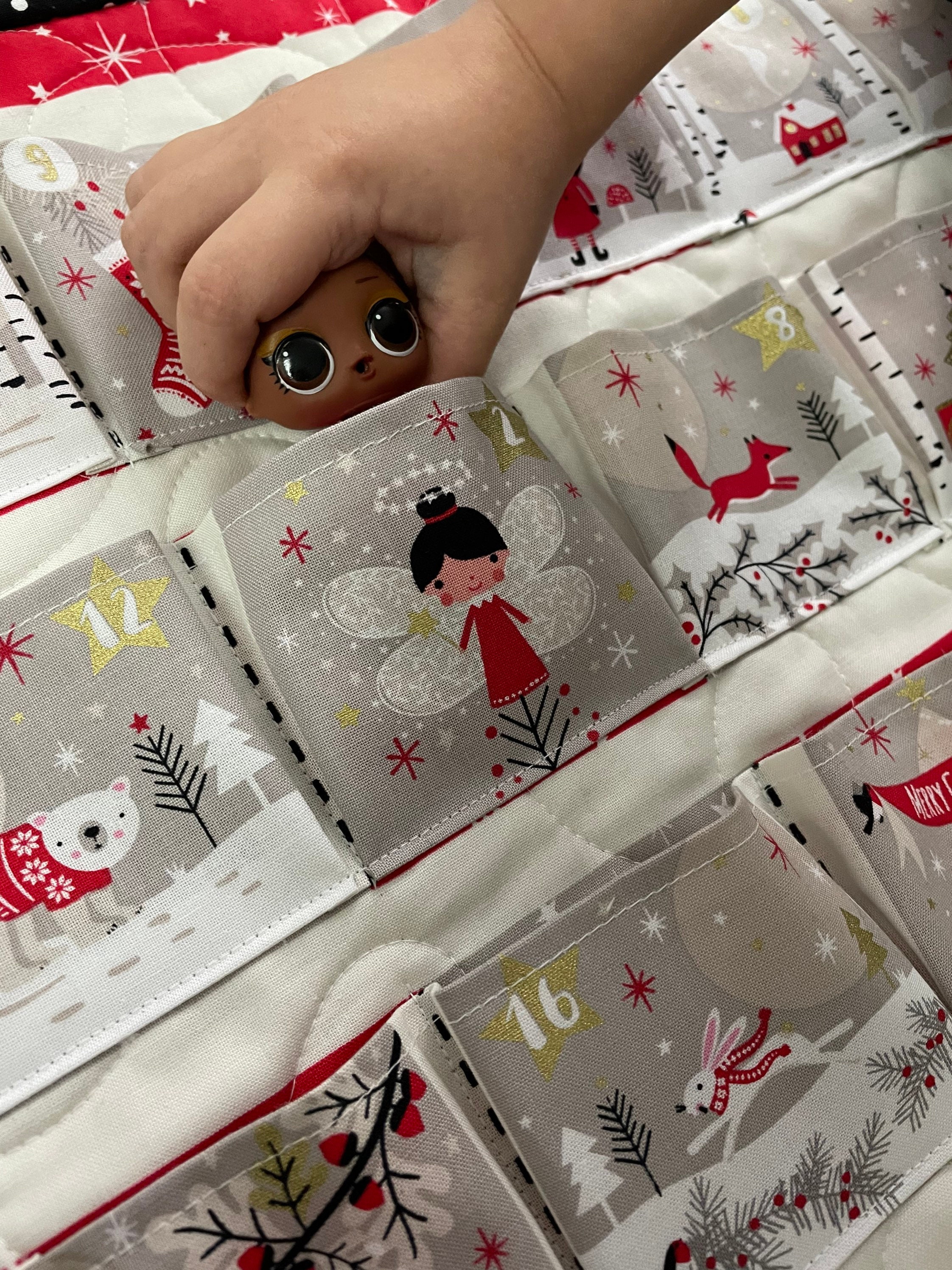 Calendrier de L'avent Matelassé, Accrochage Mural Noël, Cadeau Décoration Calendrier L'avent