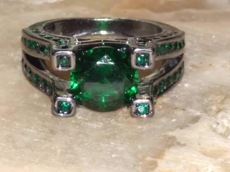 Magically Enchanted Coven Lady Luck Gamblers Companion Ring