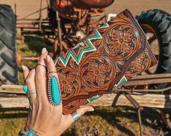 The Willa Mae a Haute Southern Hyde by Beth Marie Cowhide Wallet
