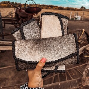 ヘイジー エルヴァ（ブラックレザー）ウォレット、オートサザンハイド バイ ベスマリー限定牛革ウォレット