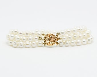 Three Strand Pearl Bracelet, Freshwater Pearl Bracelet, White Pearl Bracelet, Vintage Pearl Bracelet, 3 Strand Bracelet, Gold Pearl Bracelet