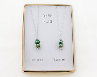 Friendship Necklace for 2, Gift for Best Friend, Friendship Jewelry, Friendship Necklaces, Galentine's Day Gift, Peas in a Pod Necklace Set