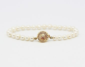 Hand-Knotted Freshwater Pearl Bracelet: Filigree Clasp, Silk String