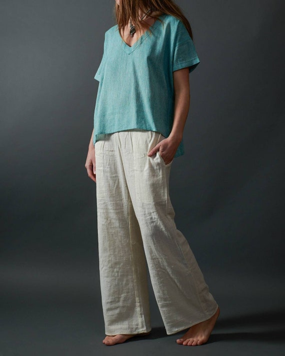 Buy White Pants for Women by Ekmatra Online | Ajio.com