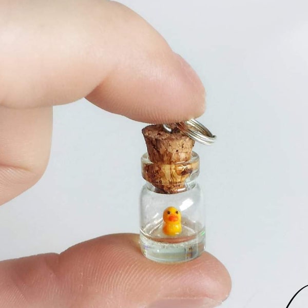 Pendentif bouteille en verre miniature, mini canard en pendentif bouteille, mini bouteille, collier de bouteille en verre, mini bouteille en verre, bijoux en argile polymère