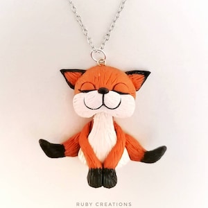 Smiling Fox Necklace – Polymer Clay Animal Pendant – Handmade Fox Jewelry – Cute Gift for Animal Lovers – One of a Kind Necklace